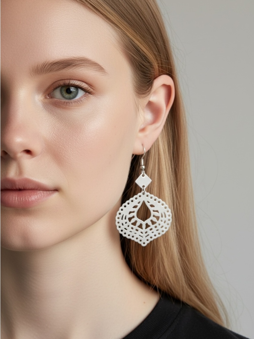 10/16 White Filigree Drop Earrings - Elegant Women's Jewelry